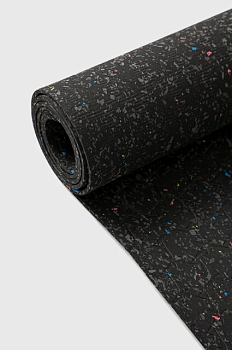 foto килимок для йоги nike колір чорний