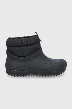 foto зимові чоботи crocs classic neo puff shorty boot колір чорний 207311
