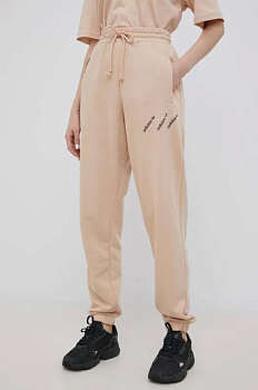 foto штани adidas originals hm4871 жіночі колір бежевий з принтом