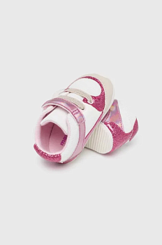 foto кросівки для немовлят mayoral newborn колір рожевий