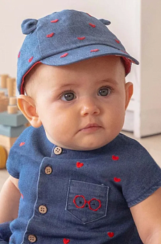 foto дитяча шапка mayoral newborn колір синій з аплікацією